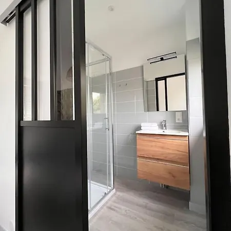 Le Moulin Cote Jardin * Donville-les-Bains